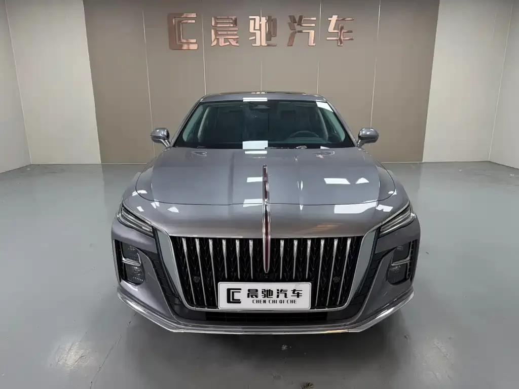 Hongqi H5 — фото 4
