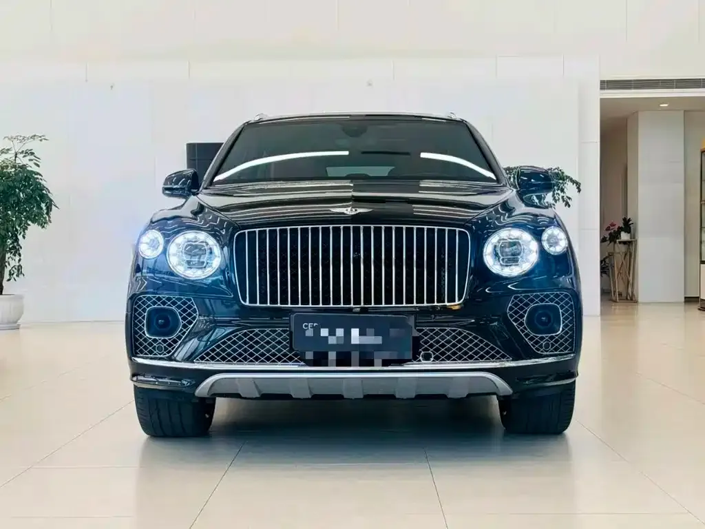 Bentley Bentayga — фото 3