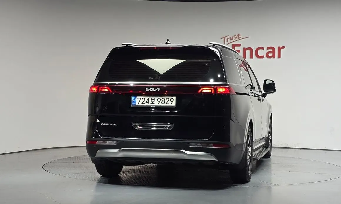 Kia Carnival 2023 из KR, фото 3