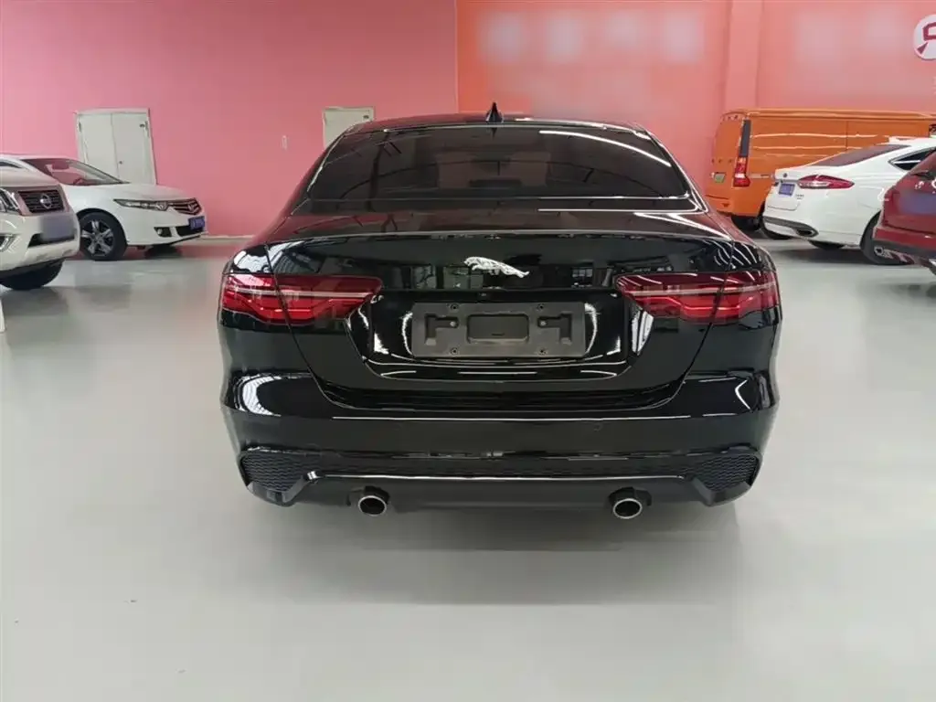 Jaguar XEL — фото 3