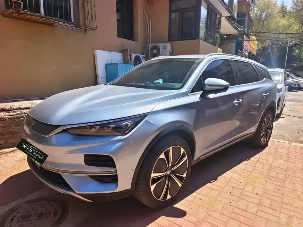 BYD Tang New Energy — фото 1