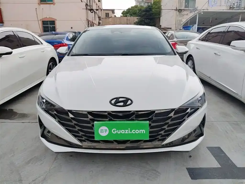 Hyundai Elantra 2022 из CN, фото 4