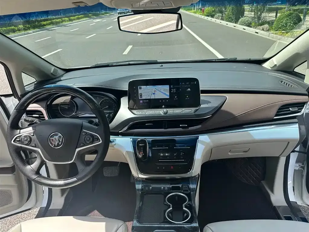 Buick GL8 2024 из CN, фото 7