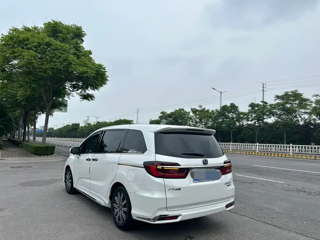 Honda Odyssey 2022 из CN, фото 5