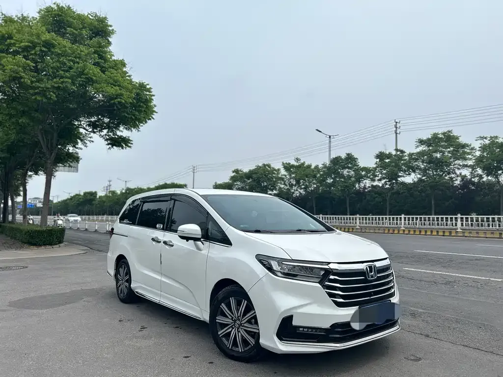 Honda Odyssey 2022 из CN, фото 3