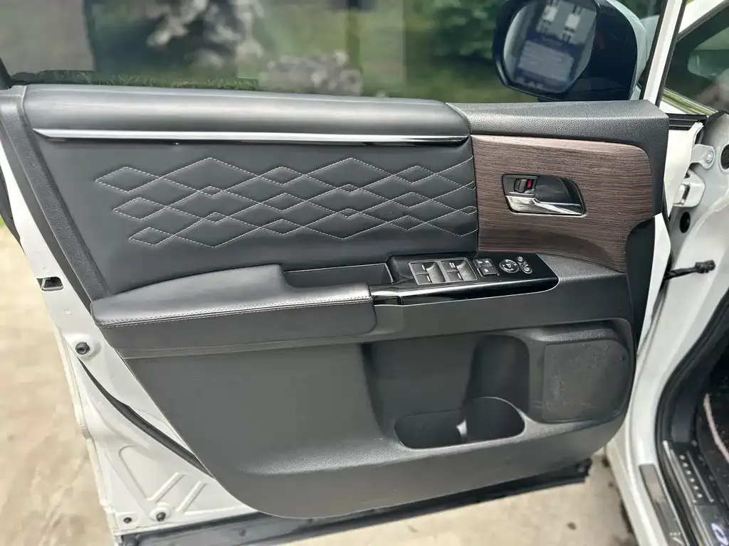 Honda Odyssey 2022 из CN, фото 10