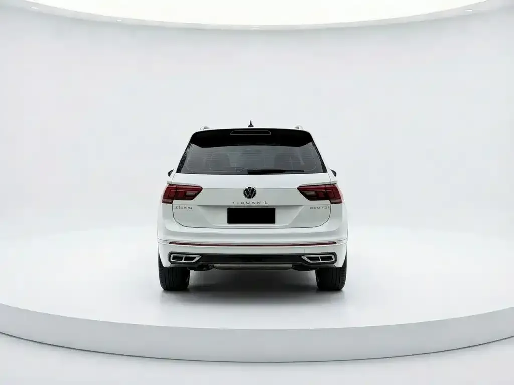 Volkswagen Tiguan L — фото 4
