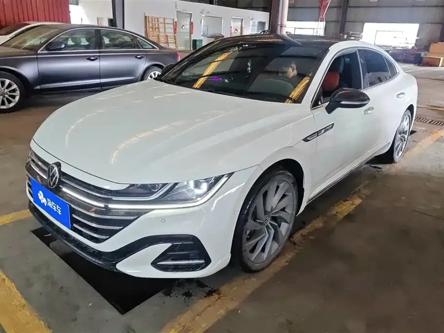 Volkswagen CC — фото 1