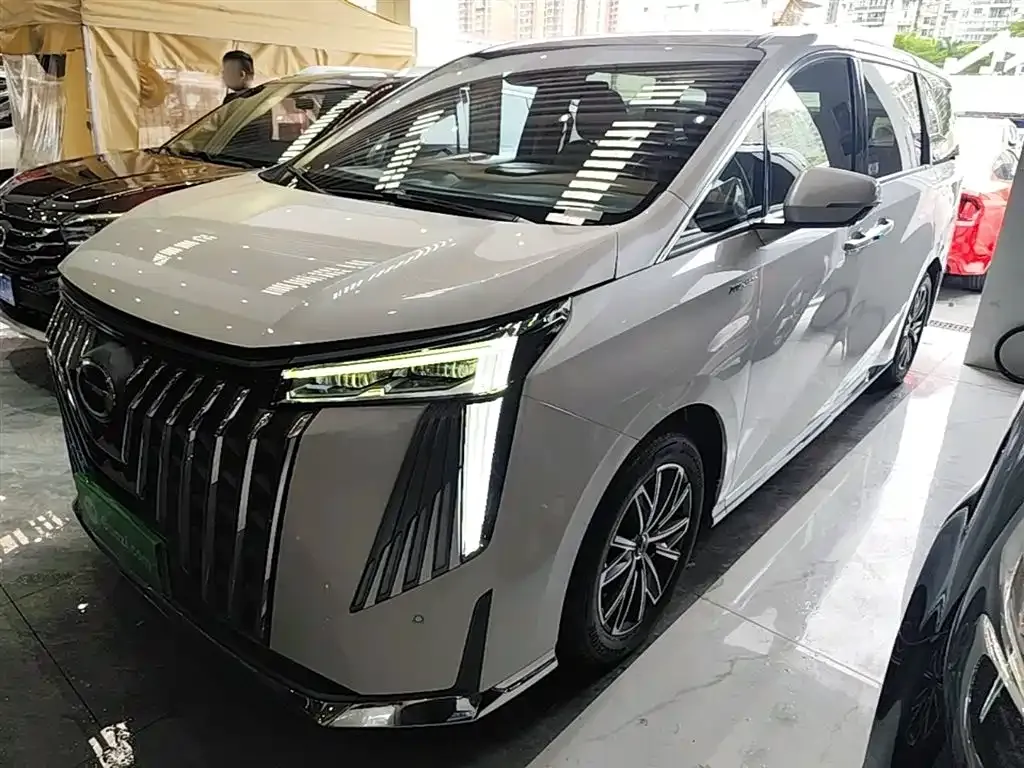 GAC Motor Trumpchi M8 — фото 8