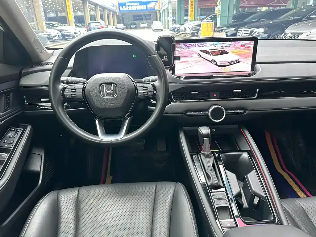 Honda Inspire — фото 10