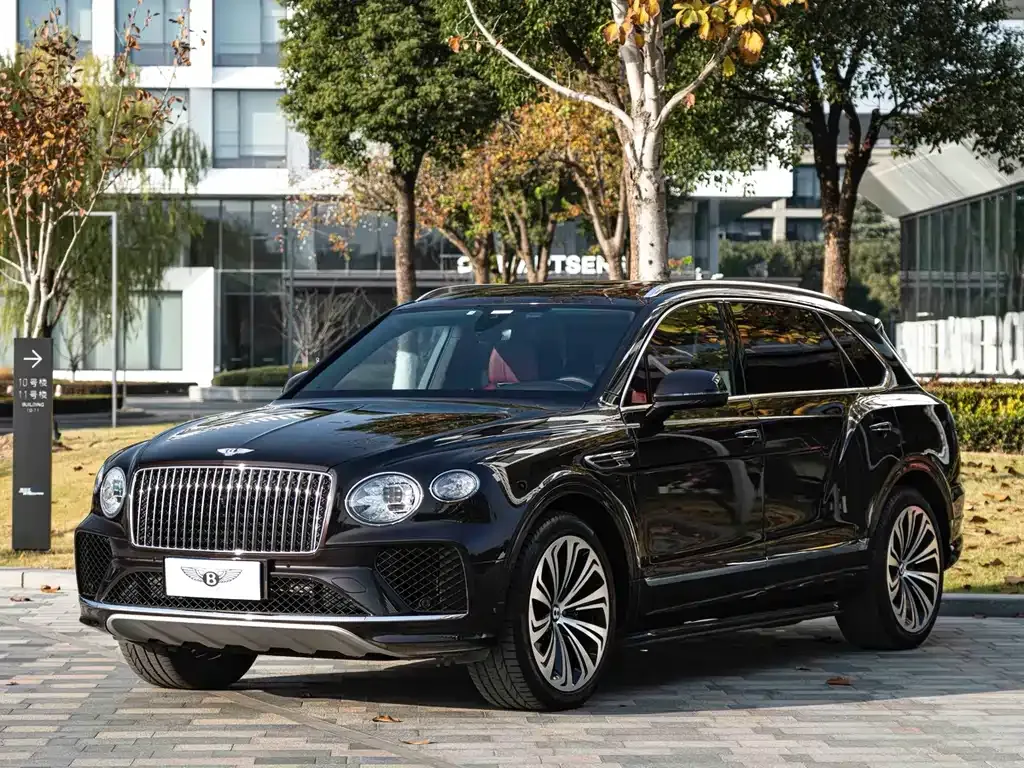 Bentley Bentayga — фото 1