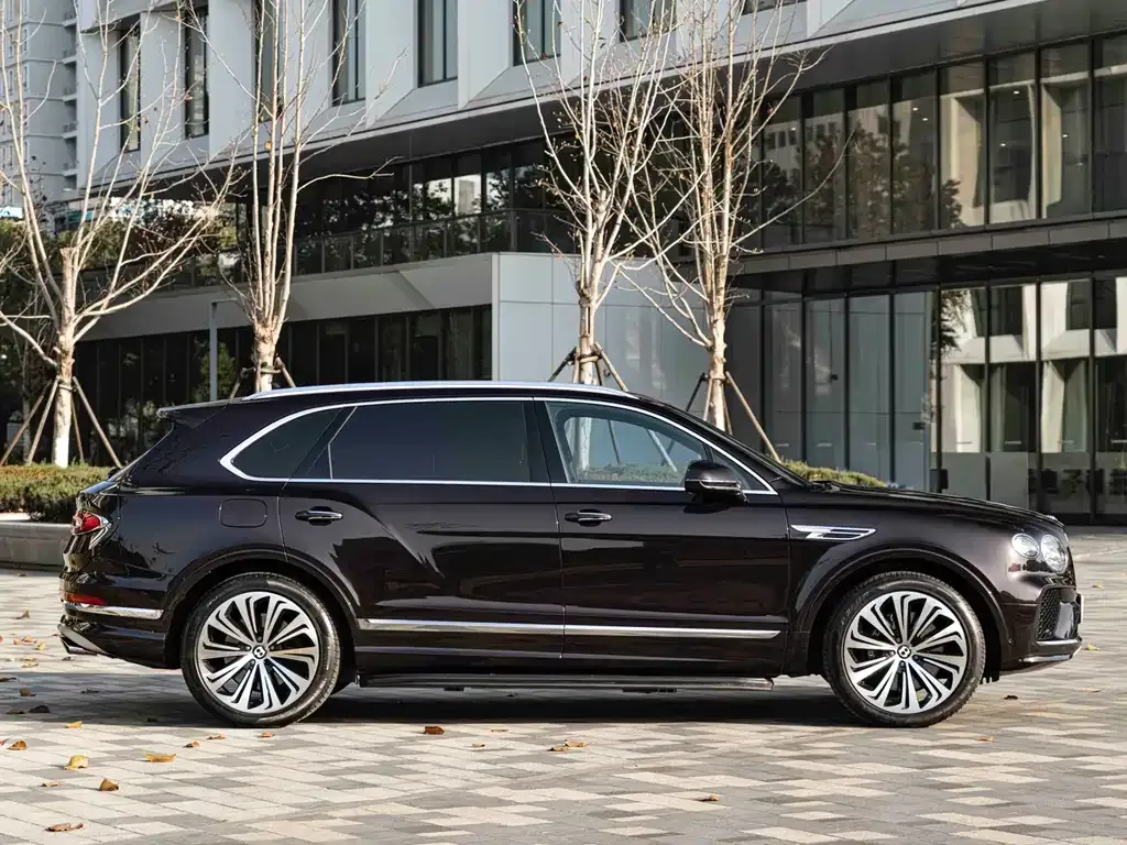 Bentley Bentayga — фото 9