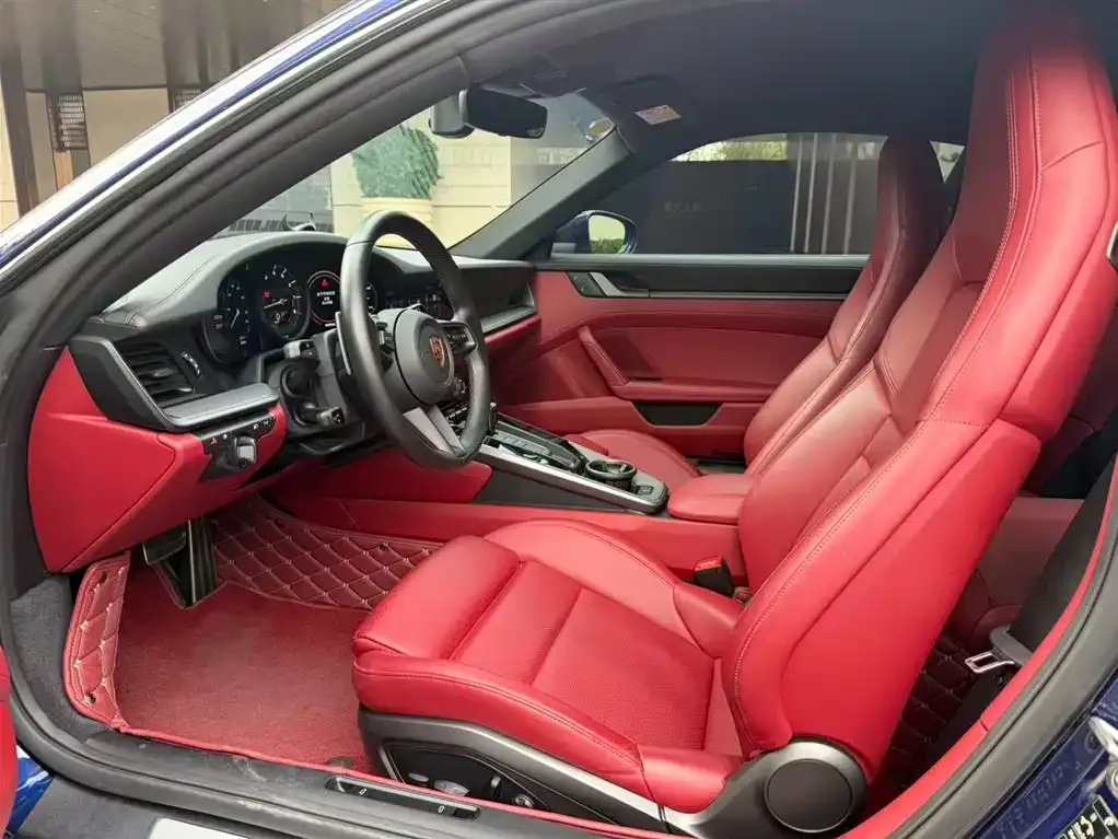 Porsche 911 2024 из CN, фото 8