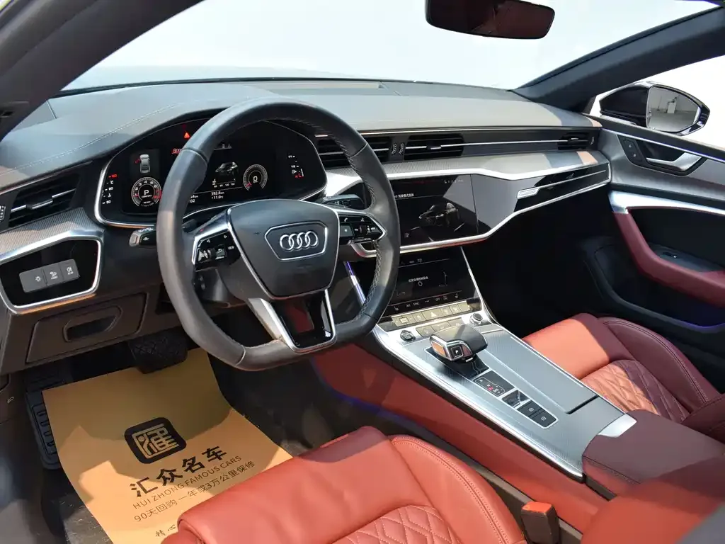 Audi A7L — фото 7