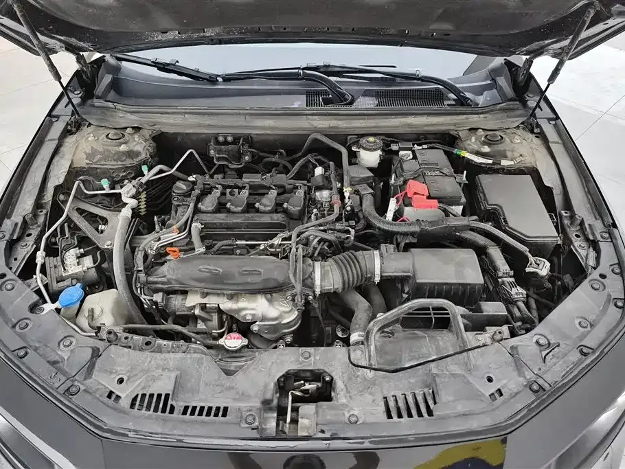 Honda Accord — фото 6