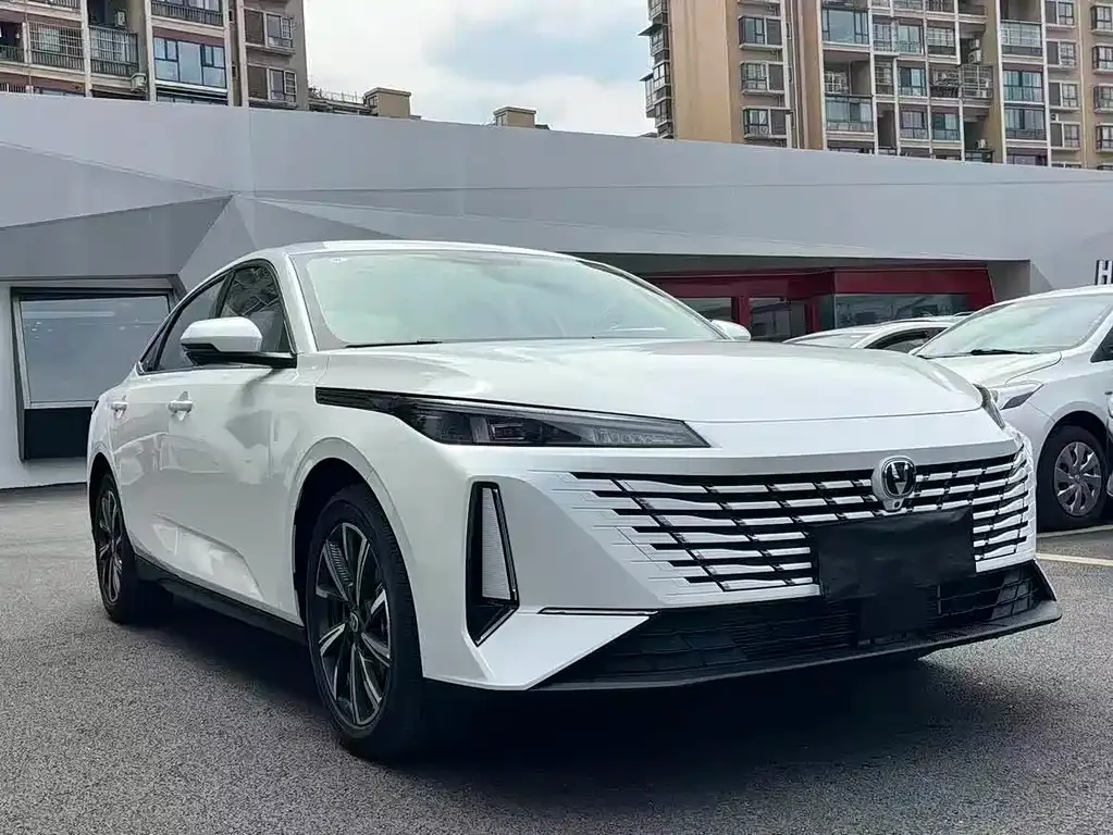 Changan Eado 2026 из CN, фото 4