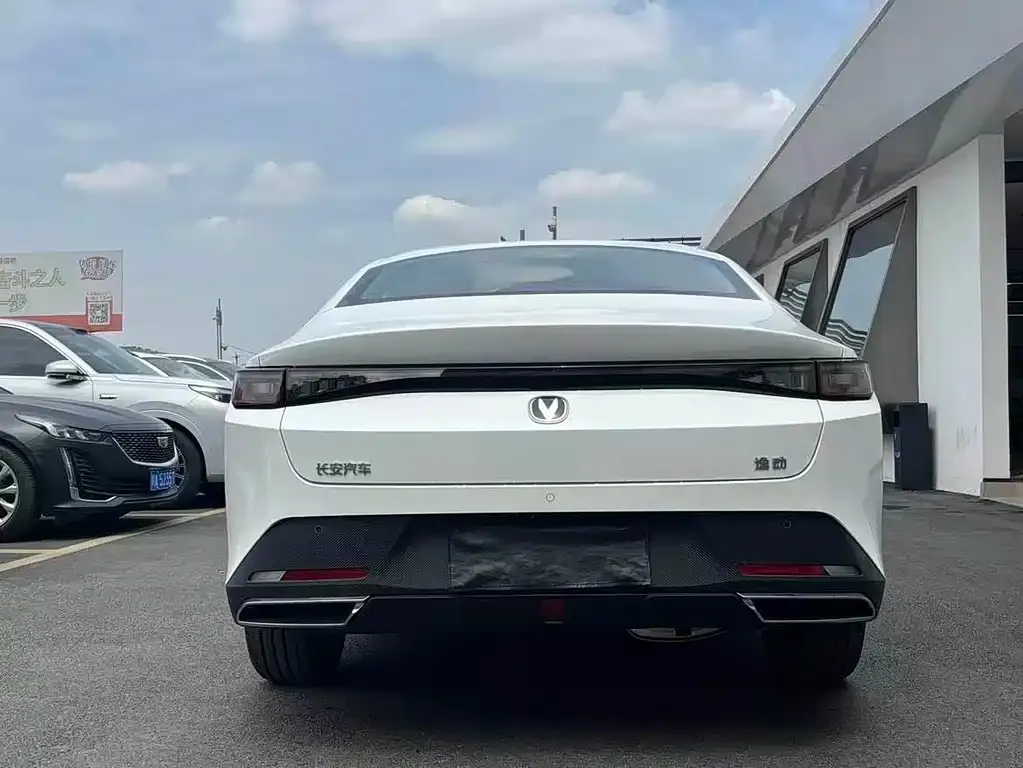 Changan Eado 2026 из CN, фото 5