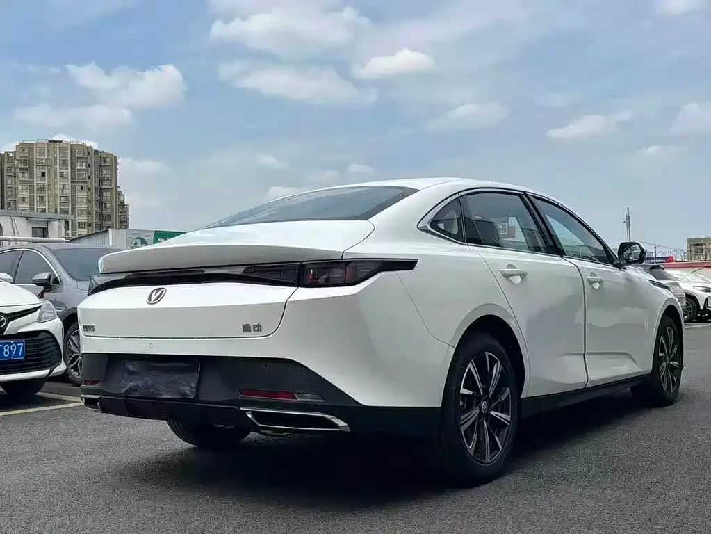Changan Eado 2026 из CN, фото 6
