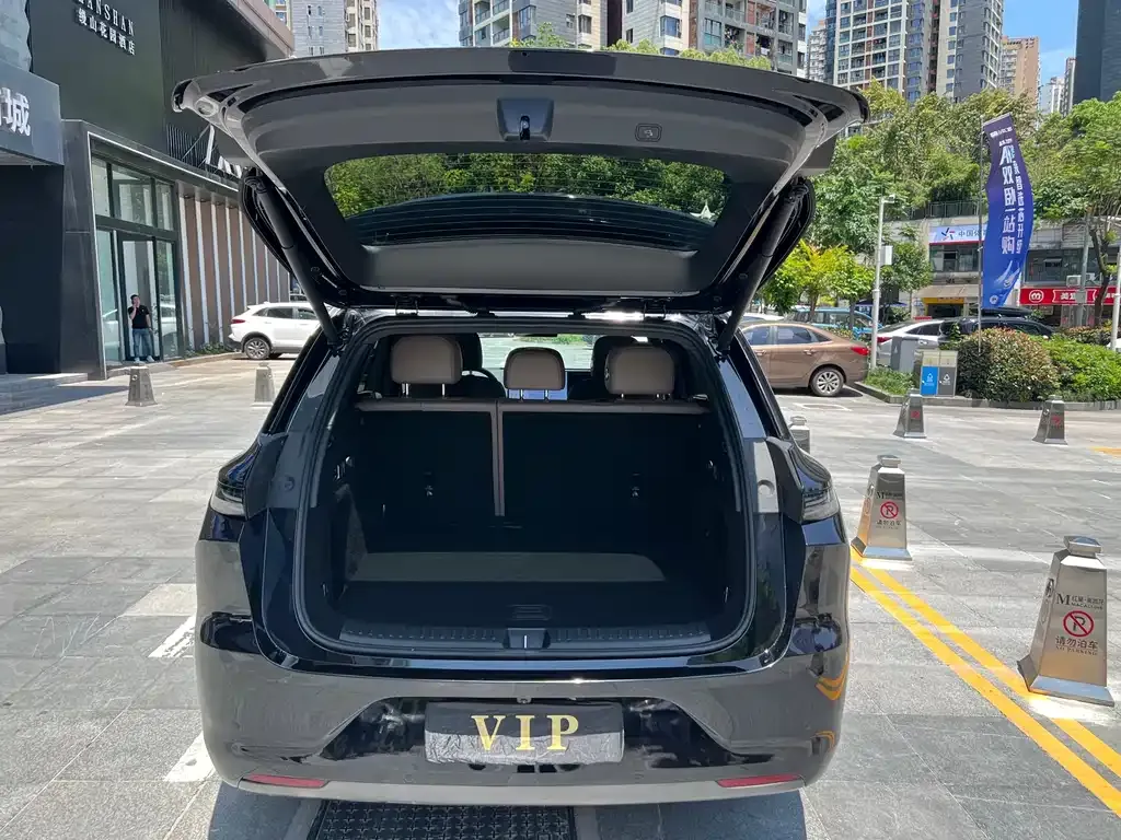 Li Auto L6 2025 из CN, фото 8