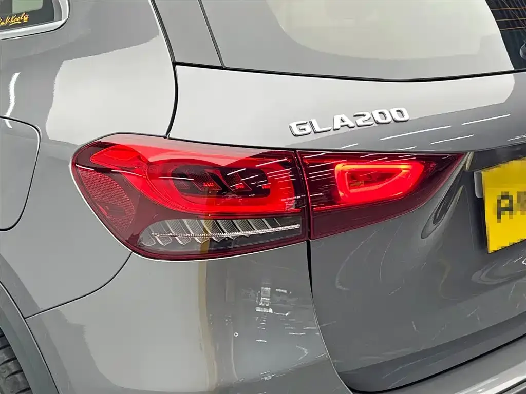 Mercedes-Benz GLA — фото 10