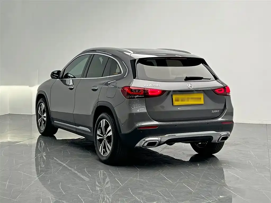 Mercedes-Benz GLA — фото 7