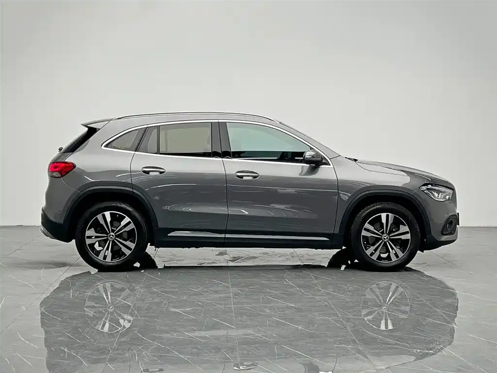 Mercedes-Benz GLA — фото 5