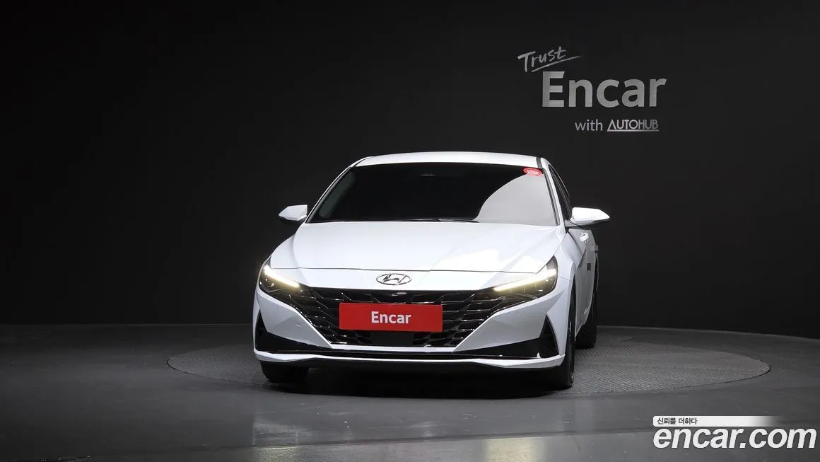 Hyundai AVANTE — фото 4