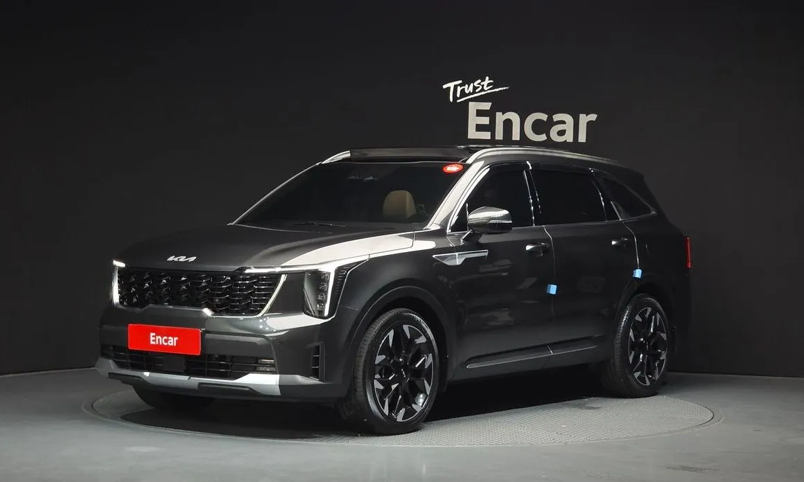 Kia Sorento — фото 1