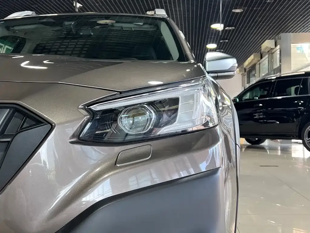 Subaru Outback 2021 из CN, фото 7