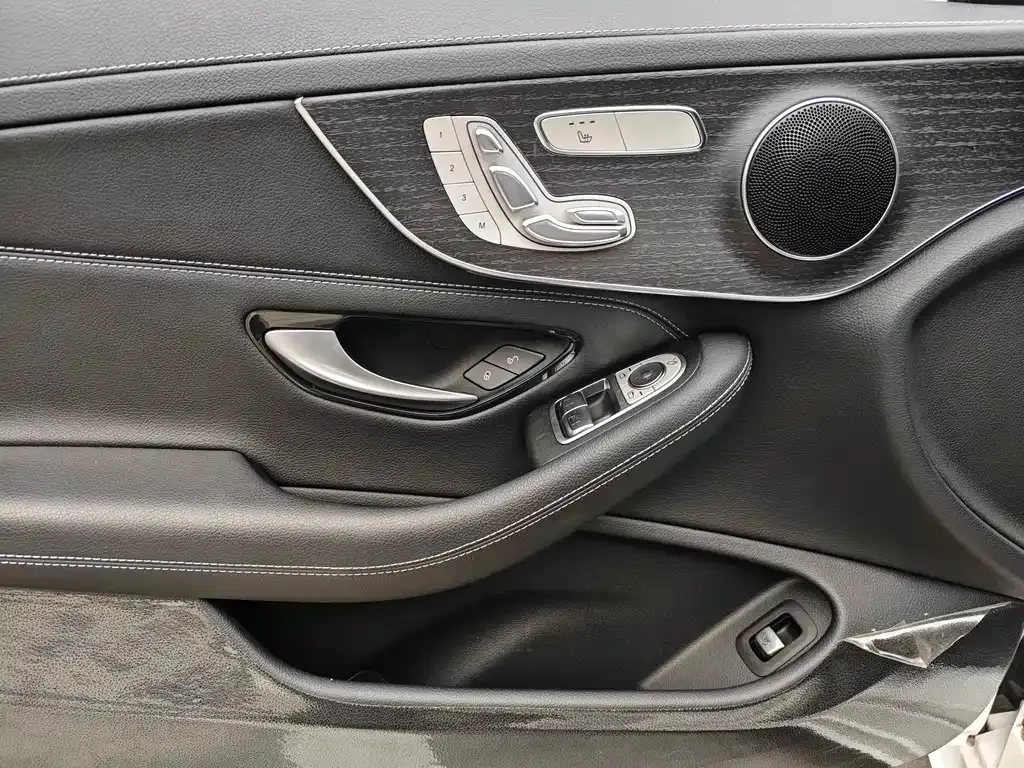 Mercedes-Benz C-Class (Import) — фото 10