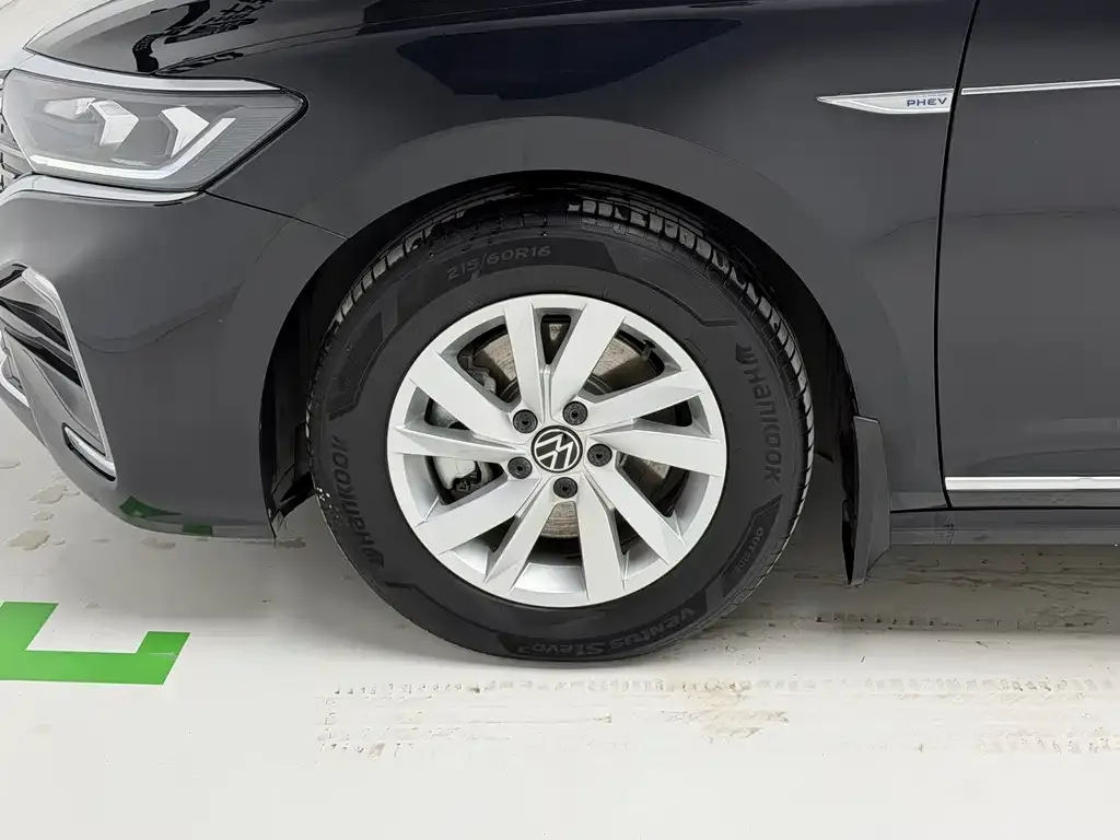 Volkswagen 帕萨特插电混动 — фото 8