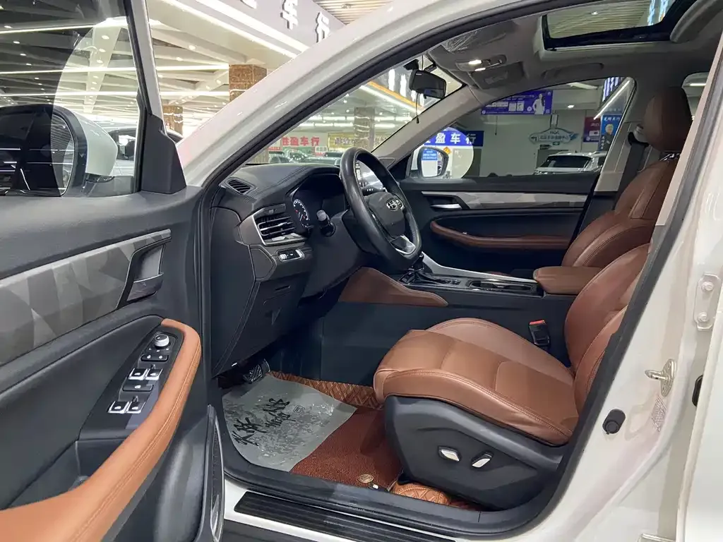 Geely Vision X6 2021 из CN, фото 2