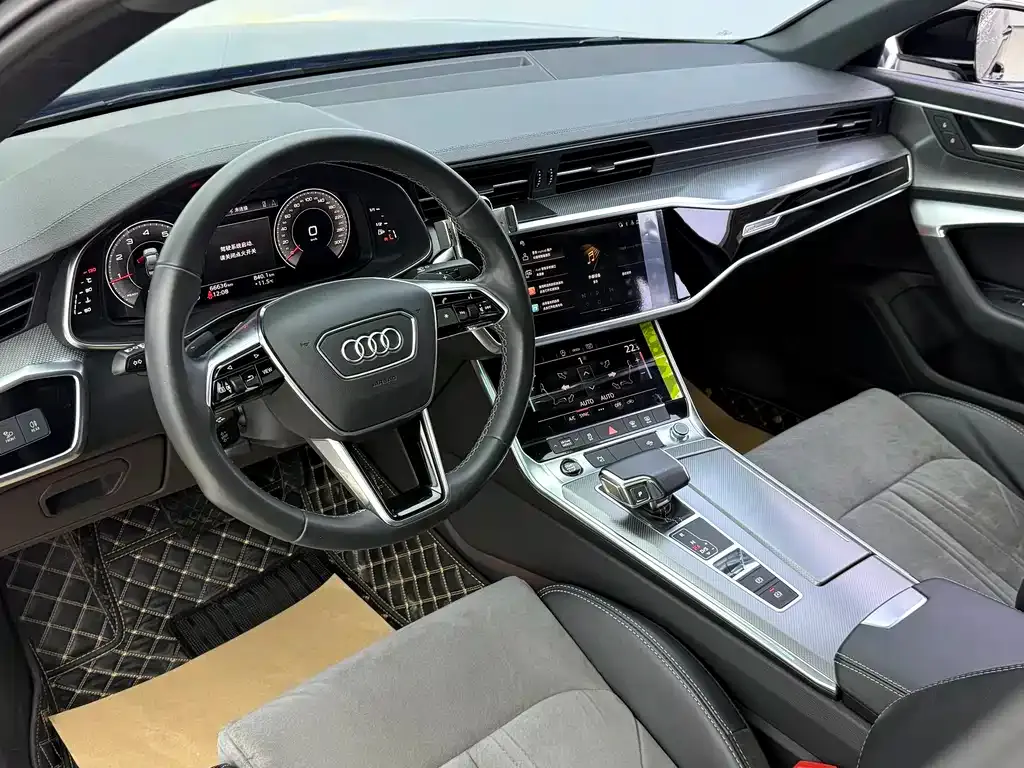 Audi A6L — фото 8