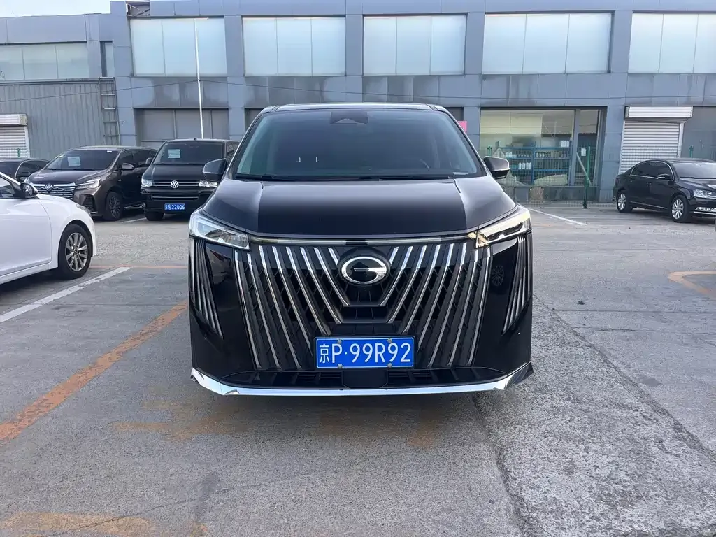 GAC Motor Trumpchi M8 — фото 2