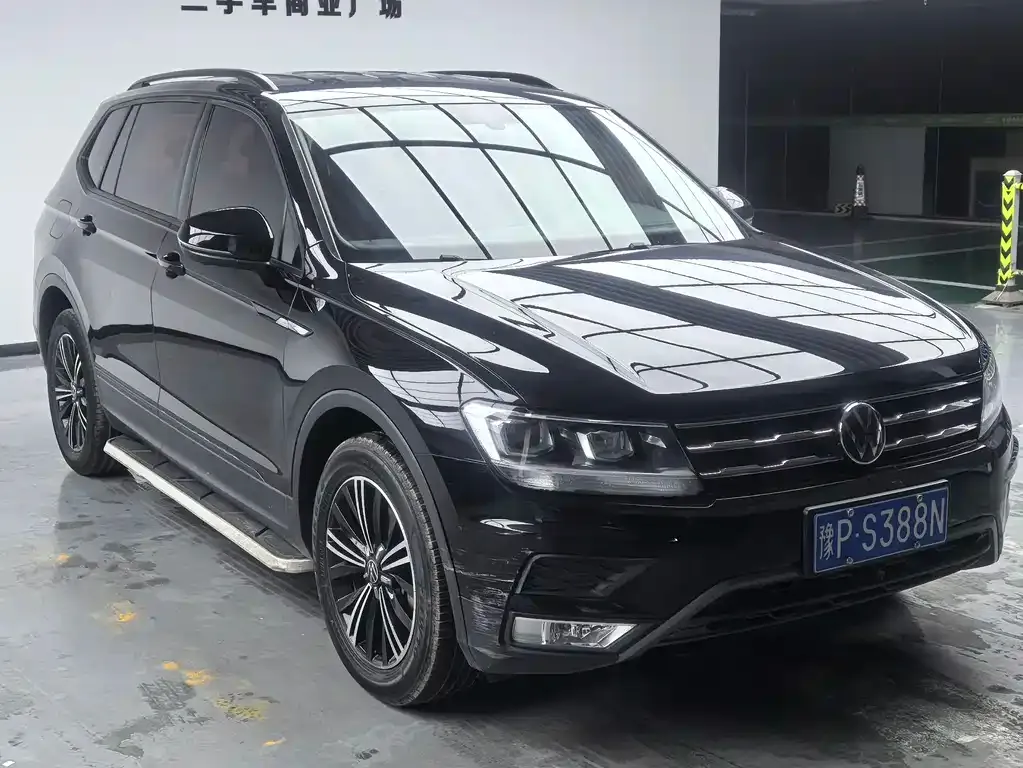 Volkswagen Tiguan L — фото 3