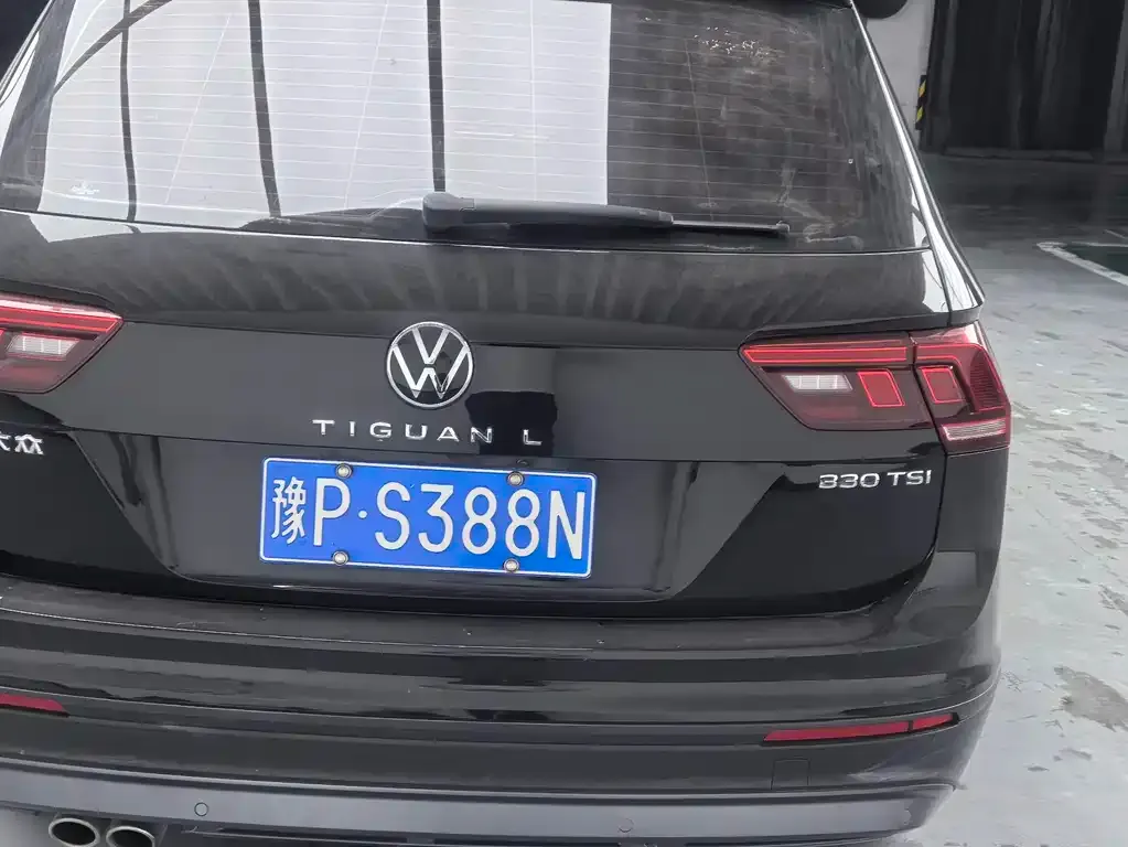Volkswagen Tiguan L — фото 2