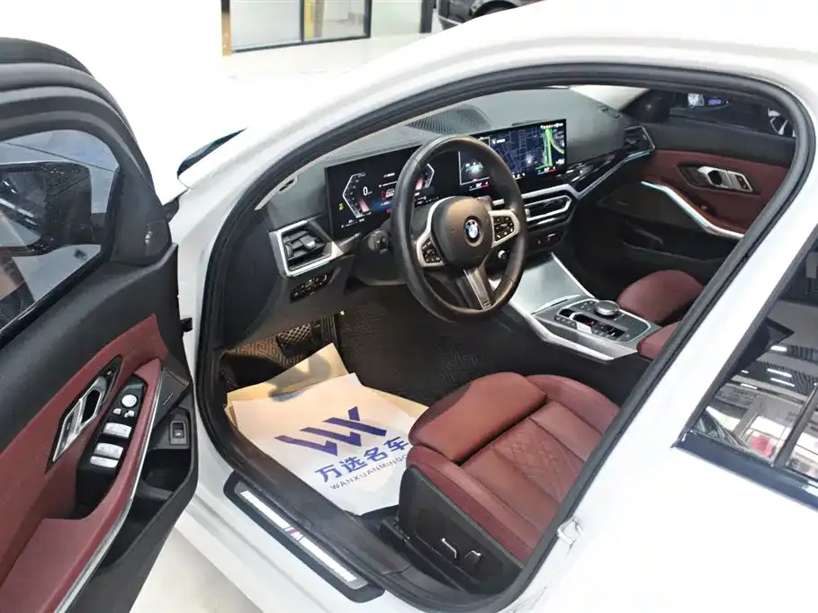 BMW 3 Series 2024 из CN, фото 7