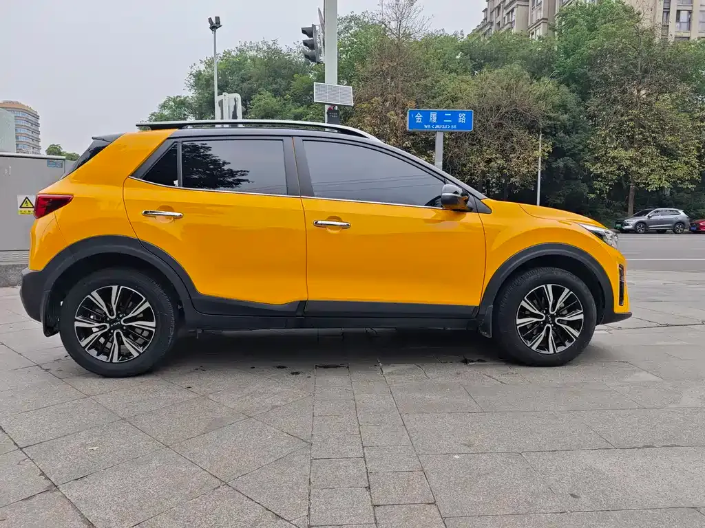 Kia KX1 2022 из CN, фото 10