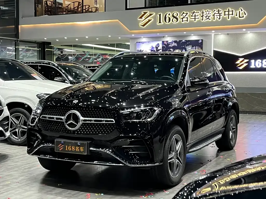 Mercedes-Benz GLE — фото 1