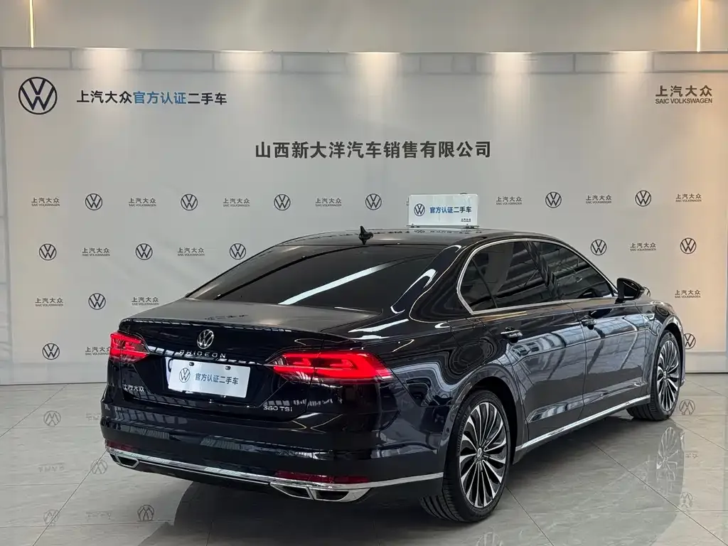 Volkswagen Phideon — фото 3