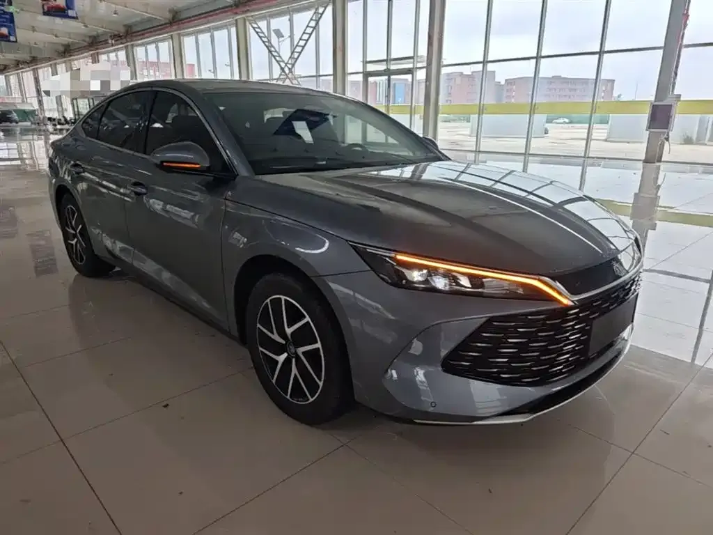 BYD Qin L — фото 7