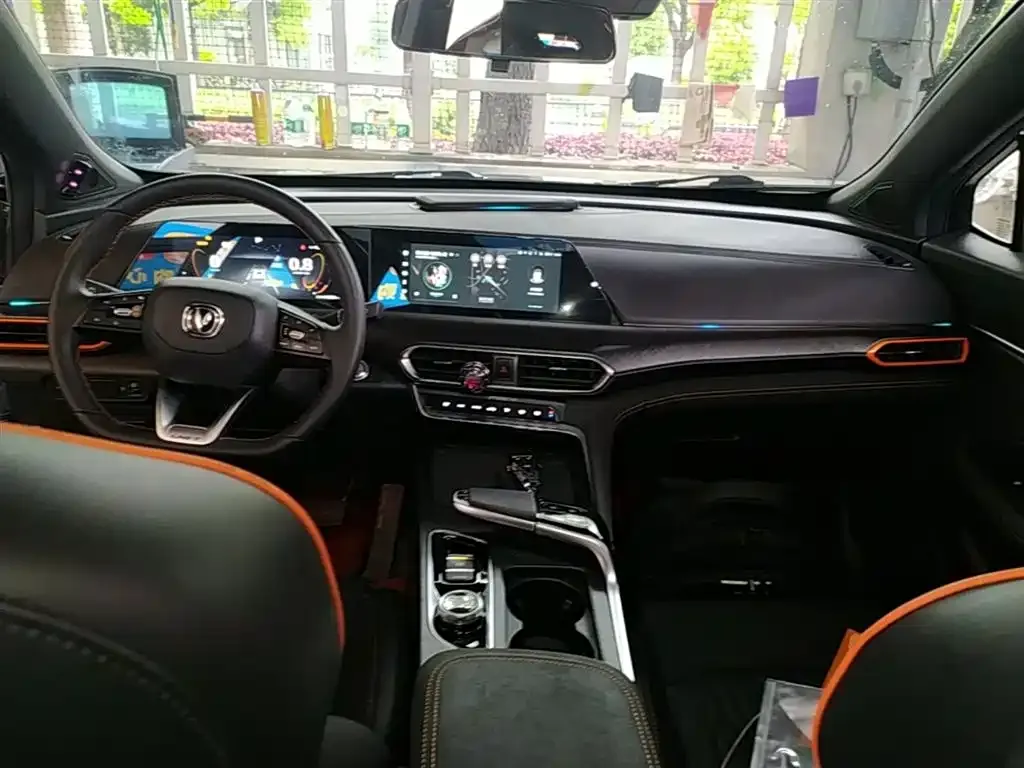 Changan UNI-T 2022 из CN, фото 4