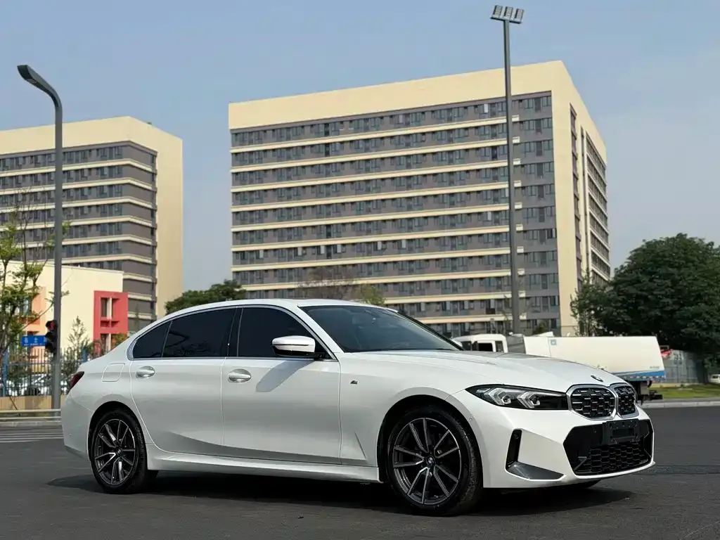 BMW 3 Series — фото 10