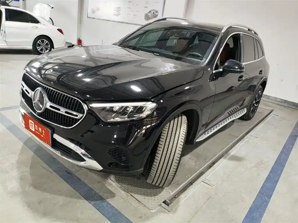 Mercedes-Benz GLC — фото 1