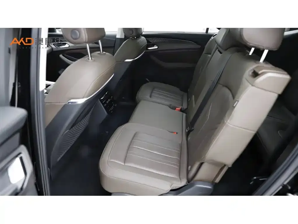 Audi Q6 2024 из CN, фото 10