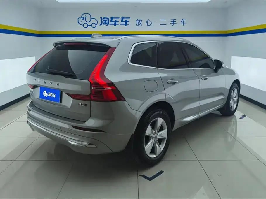 Volvo XC60 — фото 2