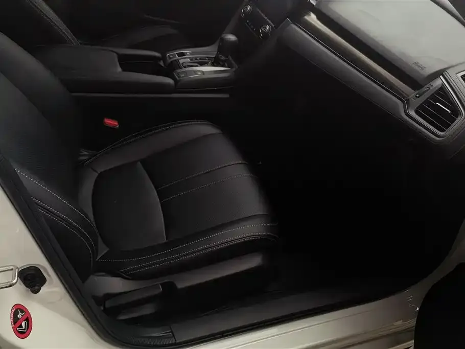 Honda Civic — фото 5