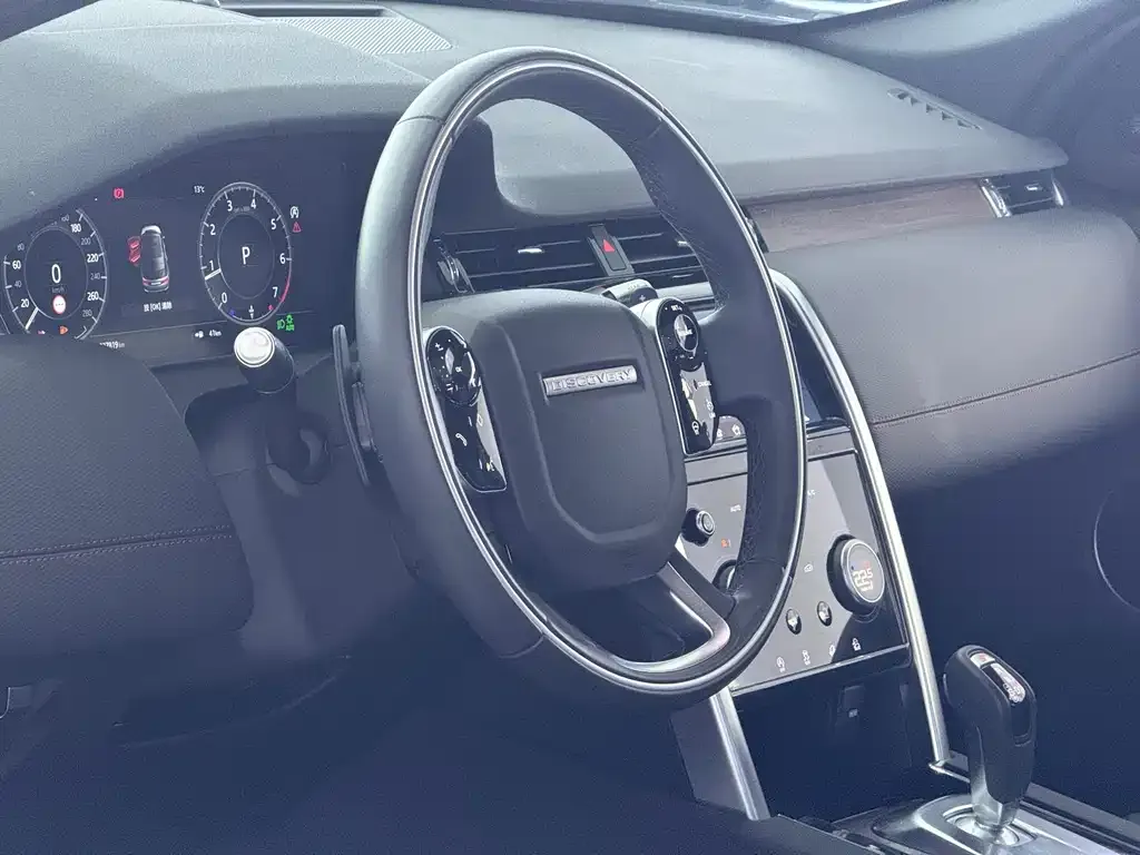 Land Rover Discovery Sport — фото 4