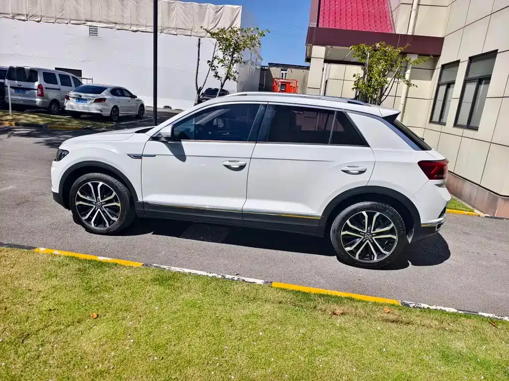 Volkswagen T-Roc 2022 из CN, фото 8