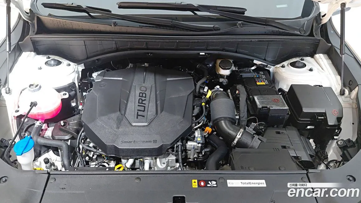 Kia Sorento — фото 8